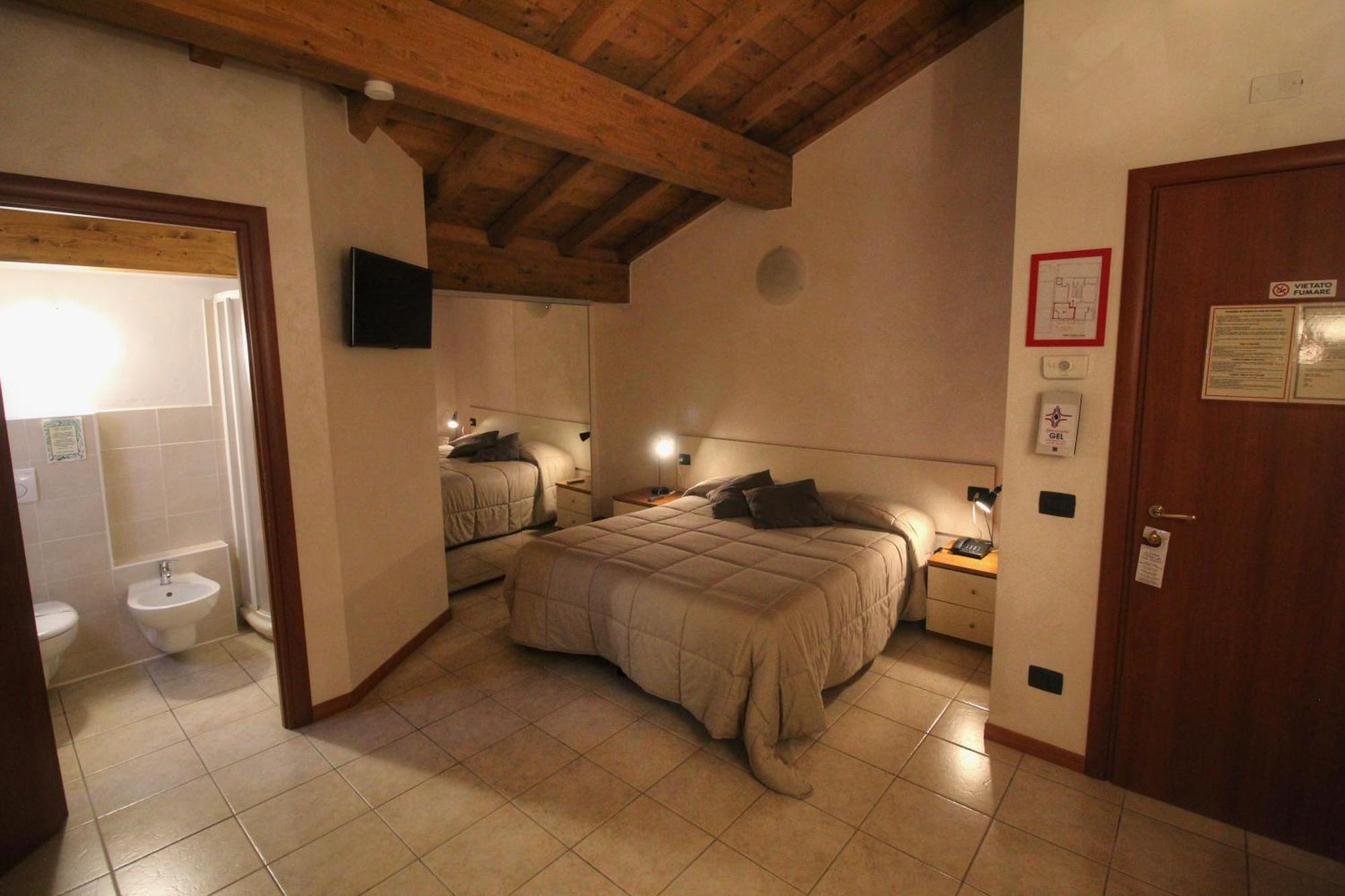 Hotel Avogadro سان بيليغرينو تيرمي المظهر الخارجي الصورة
