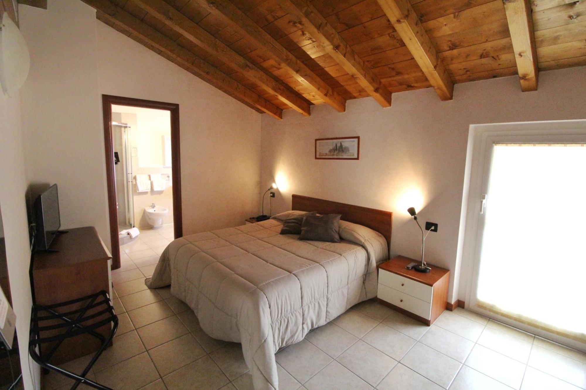 Hotel Avogadro سان بيليغرينو تيرمي المظهر الخارجي الصورة
